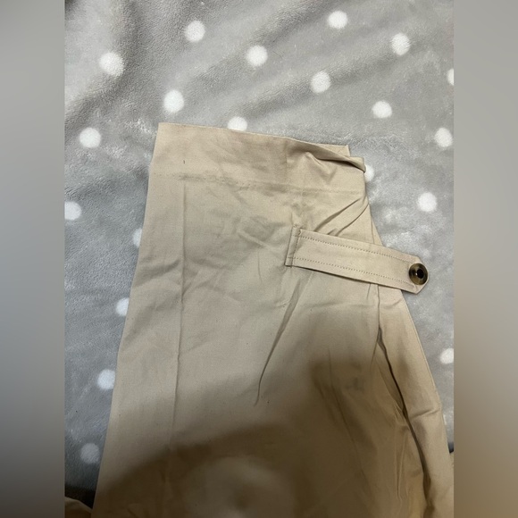 Express Tan Pantsuit - Picture 6 of 13